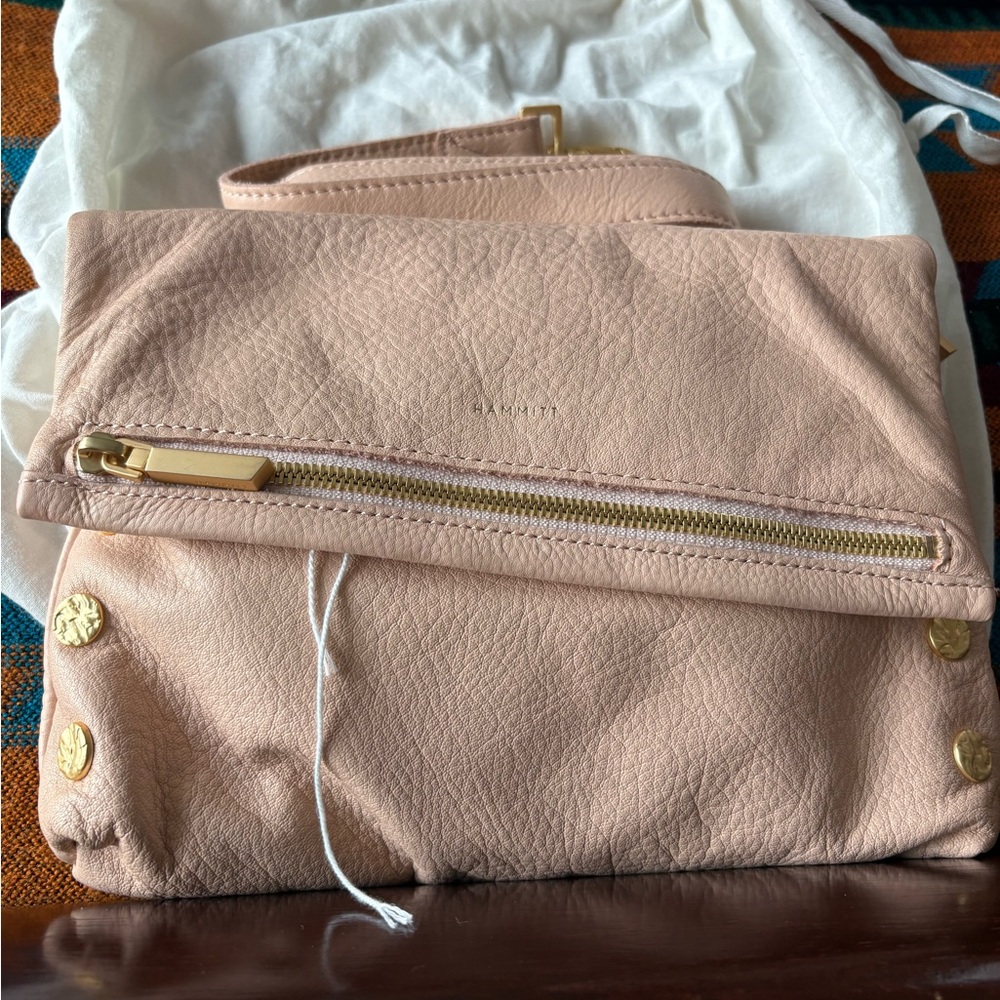 NWTs medium Champagne Pink Pebble